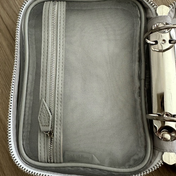 Trish Mcevoy so pretty makeup planner - Picture 3 of 12